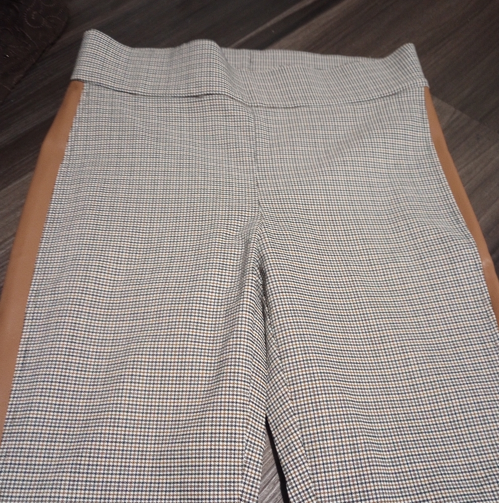 J Ribkoff Cropped Pants - Picture 5 of 7